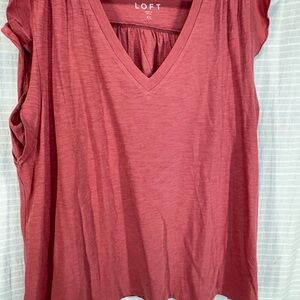LOFT Women's V-Neck Tank Top in Dusty Rose